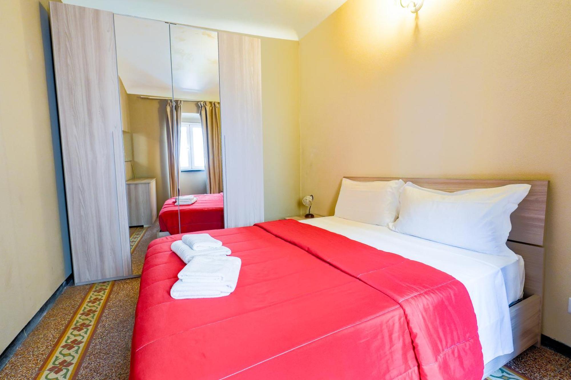 White Lerici Hotell Exteriör bild
